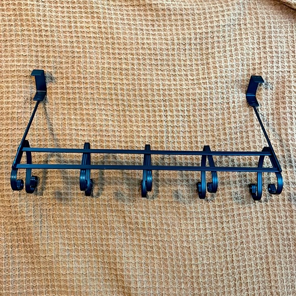 Over Door Hanging Rack - Picture 4 of 4